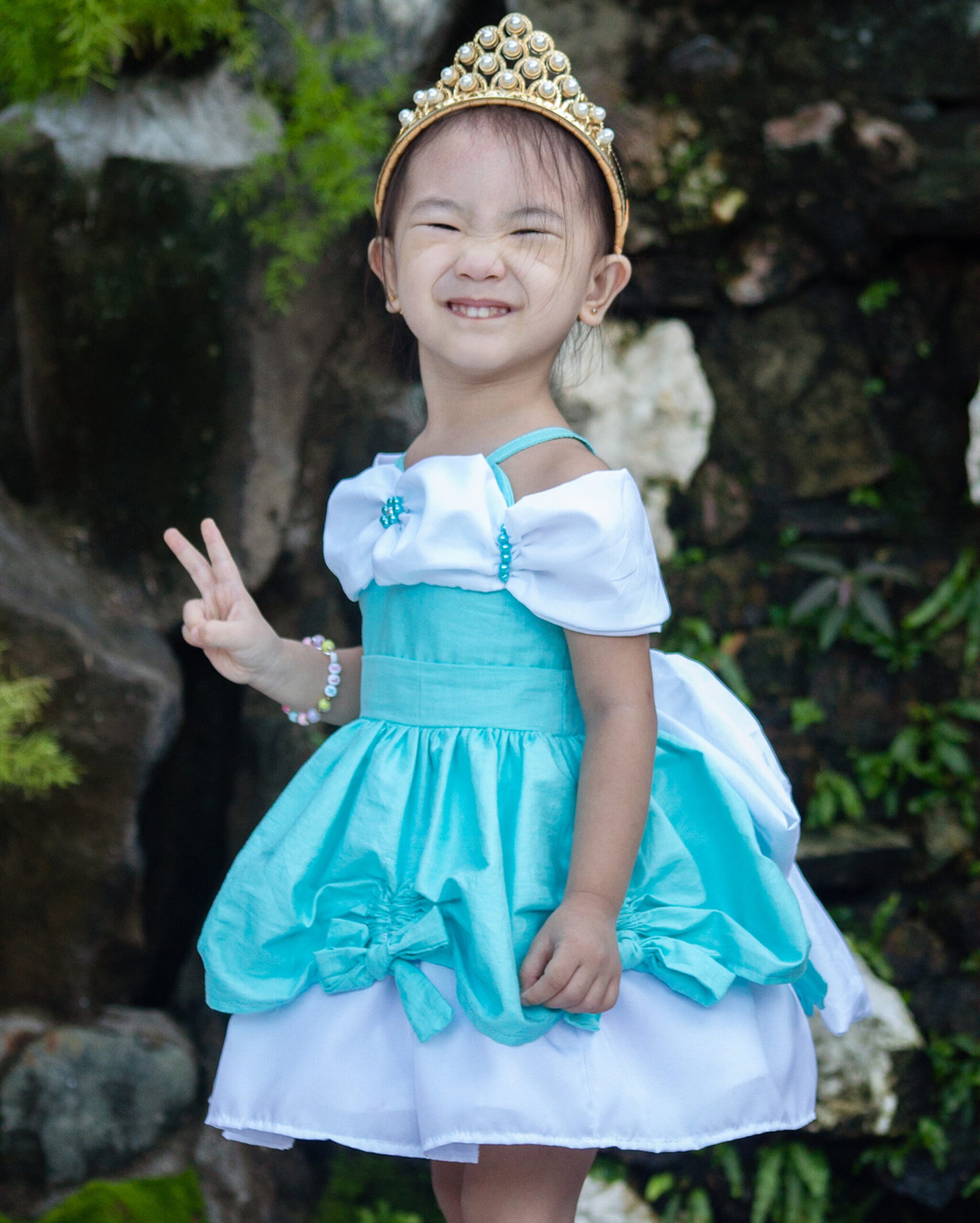 Flora Dress Sewing Pattern | Sunflower Seams Pattern Company | Digital PDF Sewing Pattern