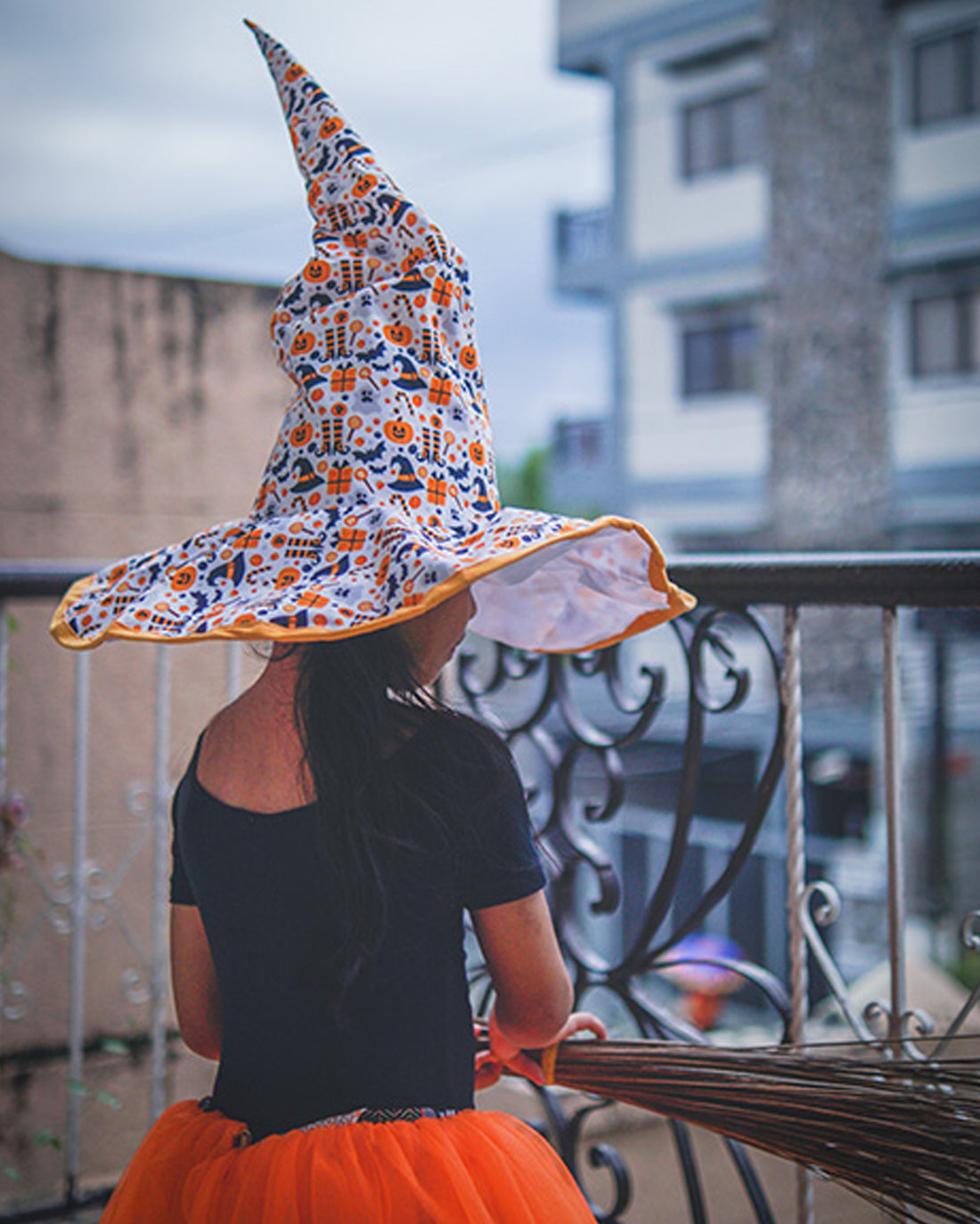 Saffron Dress Sewing Pattern | Sunflower Seams Pattern Company | Digital PDF Sewing Pattern