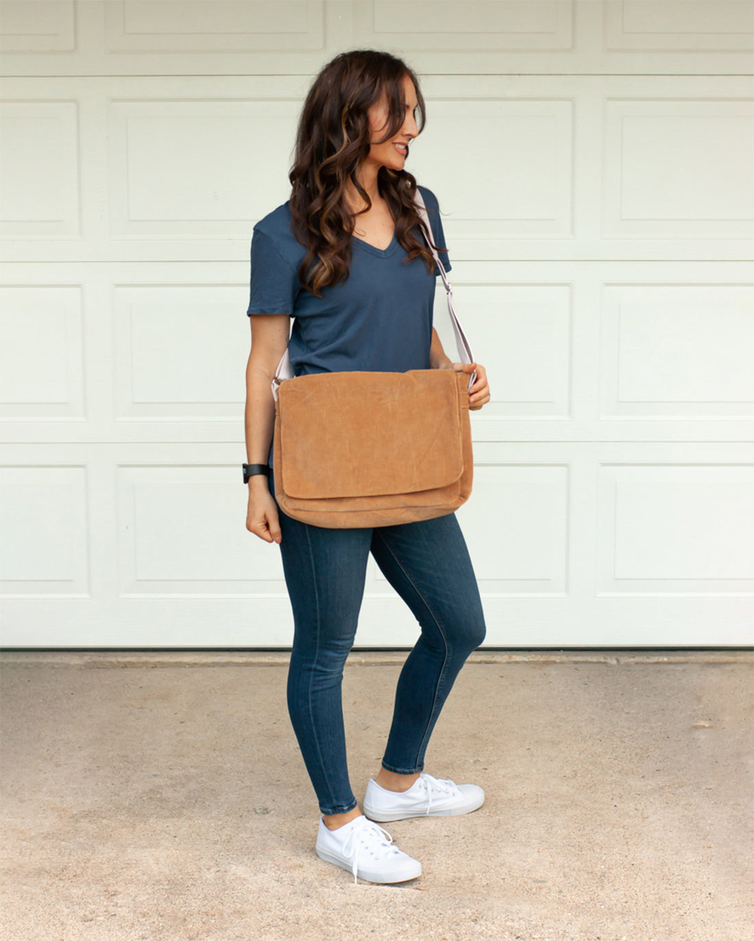 Sage Messenger Bag Sewing Pattern | Sunflower Seams Pattern Company | Digital PDF Sewing Pattern