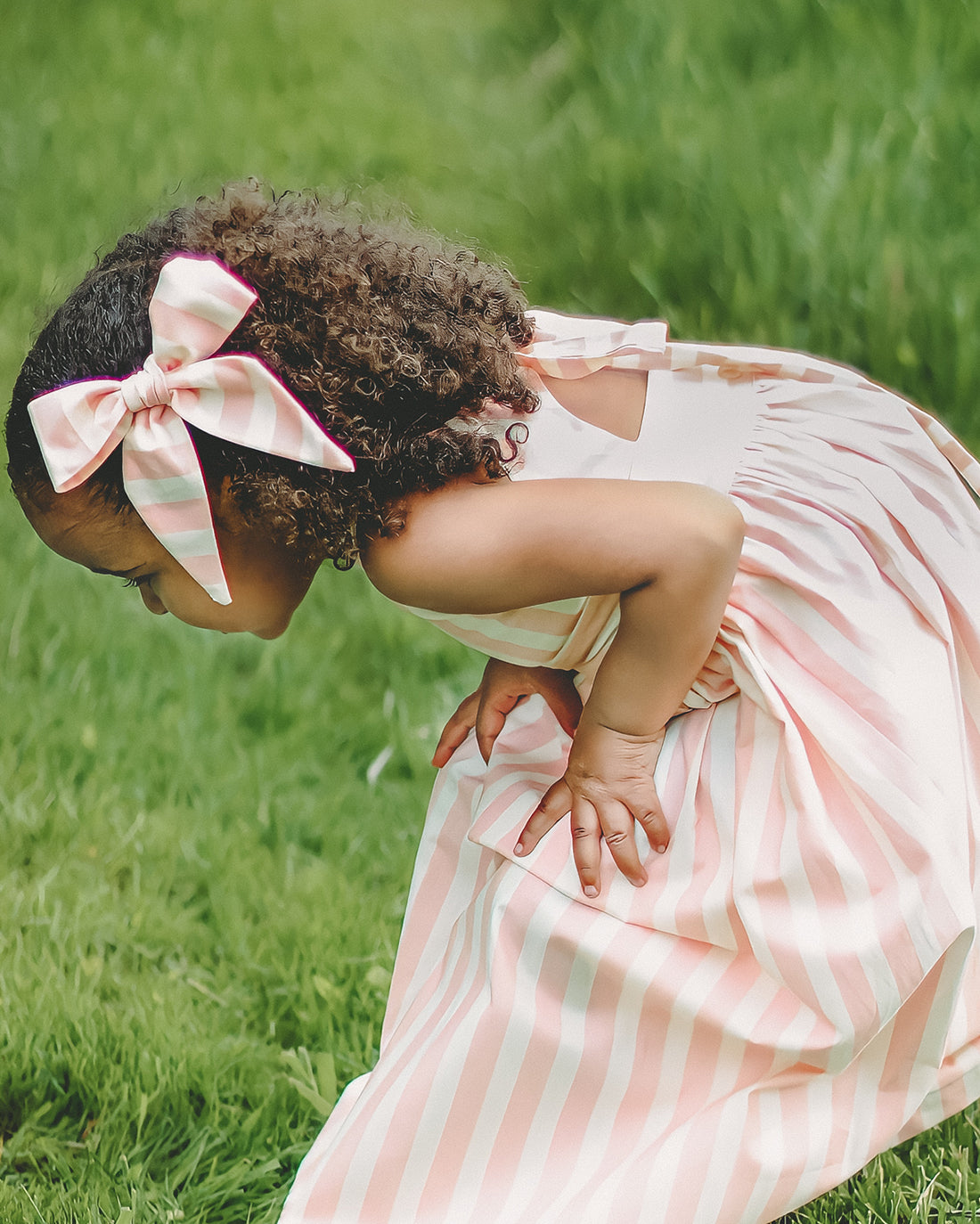 Dahlia Bow | Sunflower Seams Pattern Company | Digital PDF Sewing Pattern