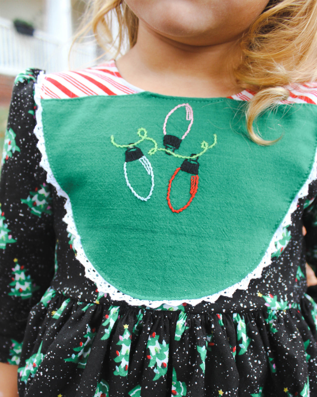 Mistletoe Embroidery Pattern | Sunflower Seams Pattern Company | Digital PDF Embroidery Pattern