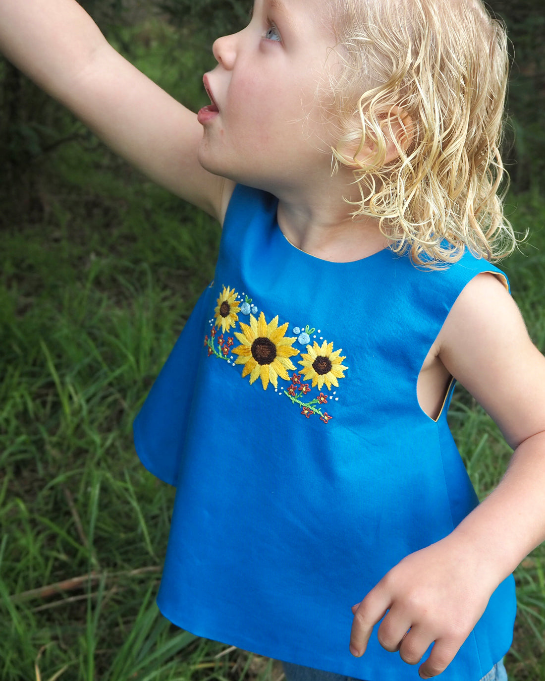 Sunflower Fields Embroidery Pattern | Sunflower Seams Pattern Company | Digital PDF Embroidery Pattern