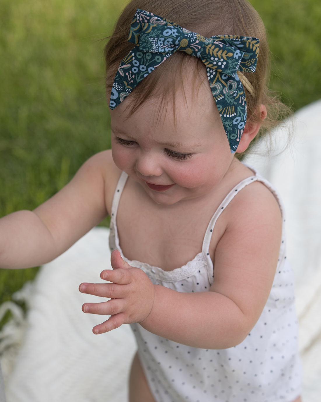 Freesia Double Sailor Hair Bow Sewing Pattern | Sunflower Seams Pattern Company | Digital PDF Sewing Pattern