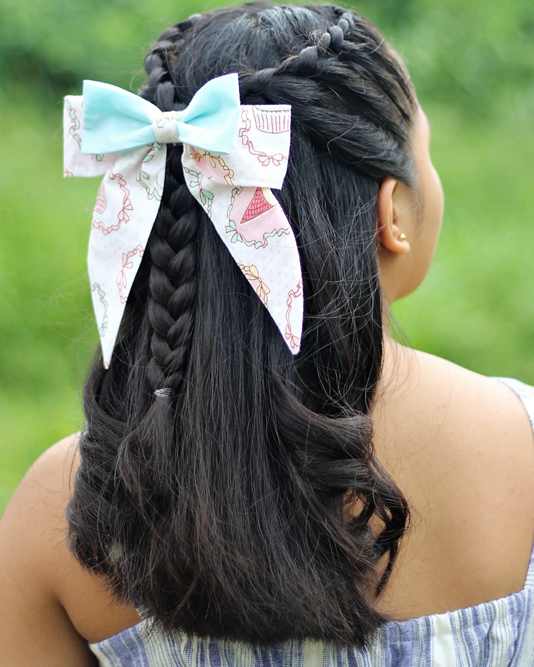 Freesia Double Sailor Hair Bow Sewing Pattern | Sunflower Seams Pattern Company | Digital PDF Sewing Pattern