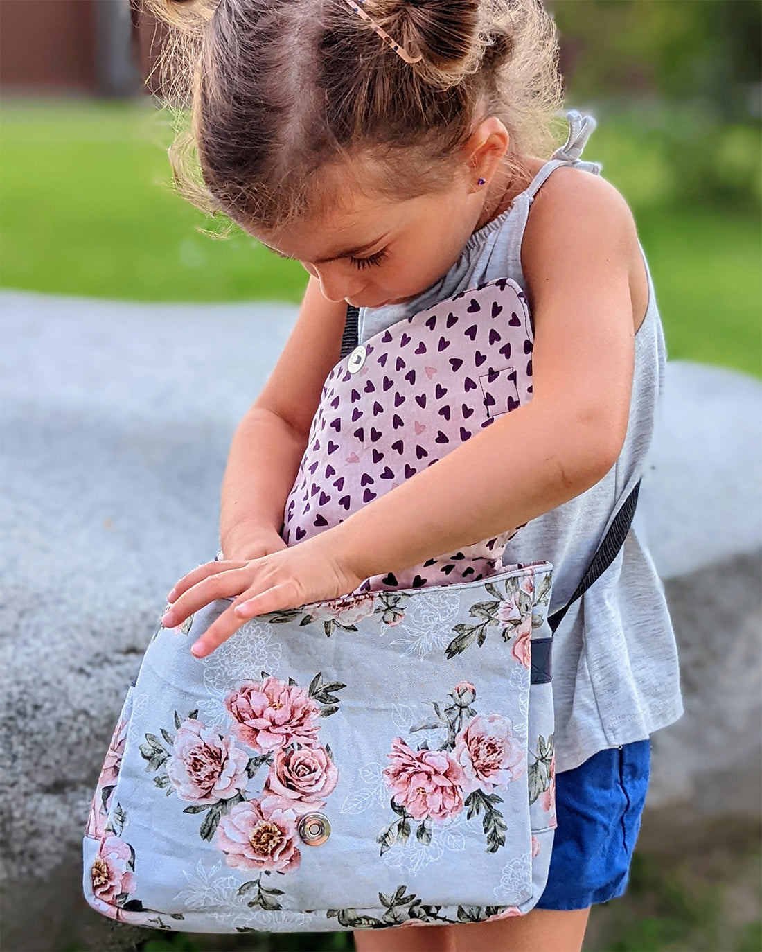 Sage Messenger Bag Sewing Pattern | Sunflower Seams Pattern Company | Digital PDF Sewing Pattern