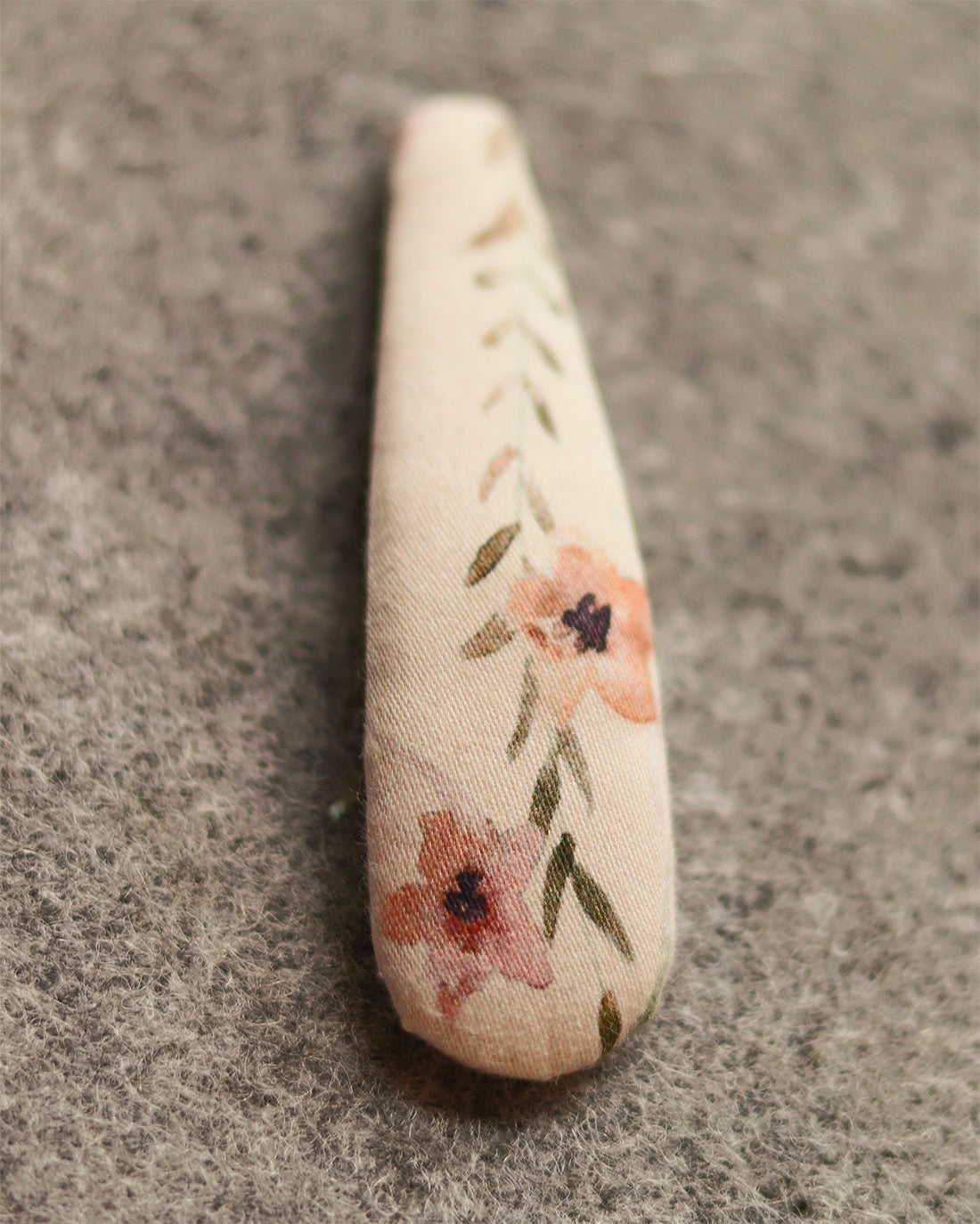 Maple Hair Clip | Sunflower Seams Pattern Company | Digital Sewing Pattern