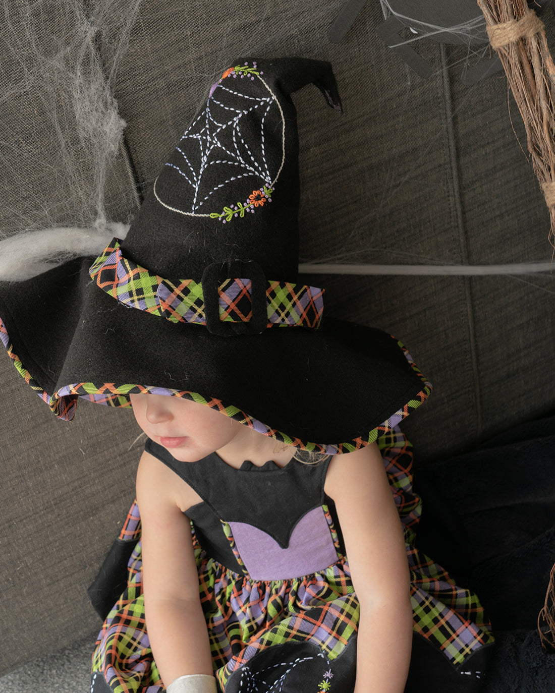 Nightshade PDF Hand Embroidery Pattern