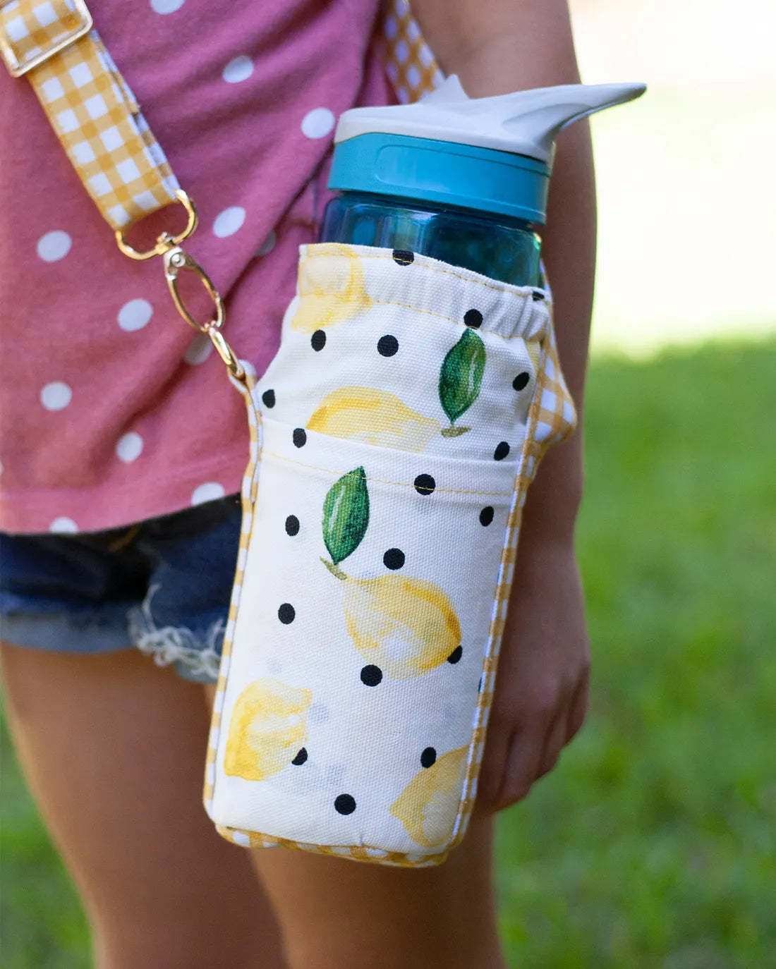 Coral Water Bottle Holder Digital Sewing Pattern – Sunflower Seams