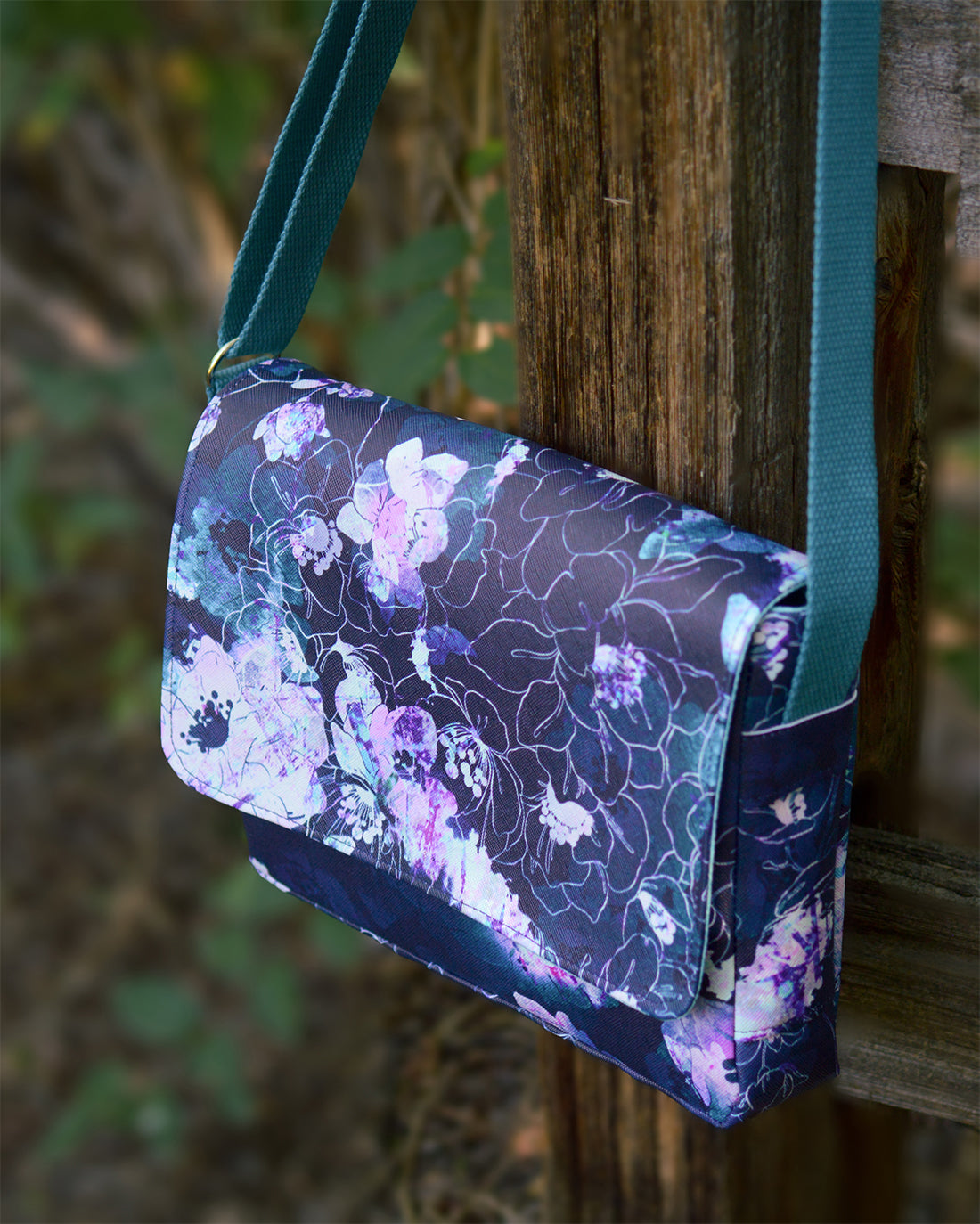 Sage Messenger Bag Sewing Pattern | Sunflower Seams Pattern Company | Digital PDF Sewing Pattern