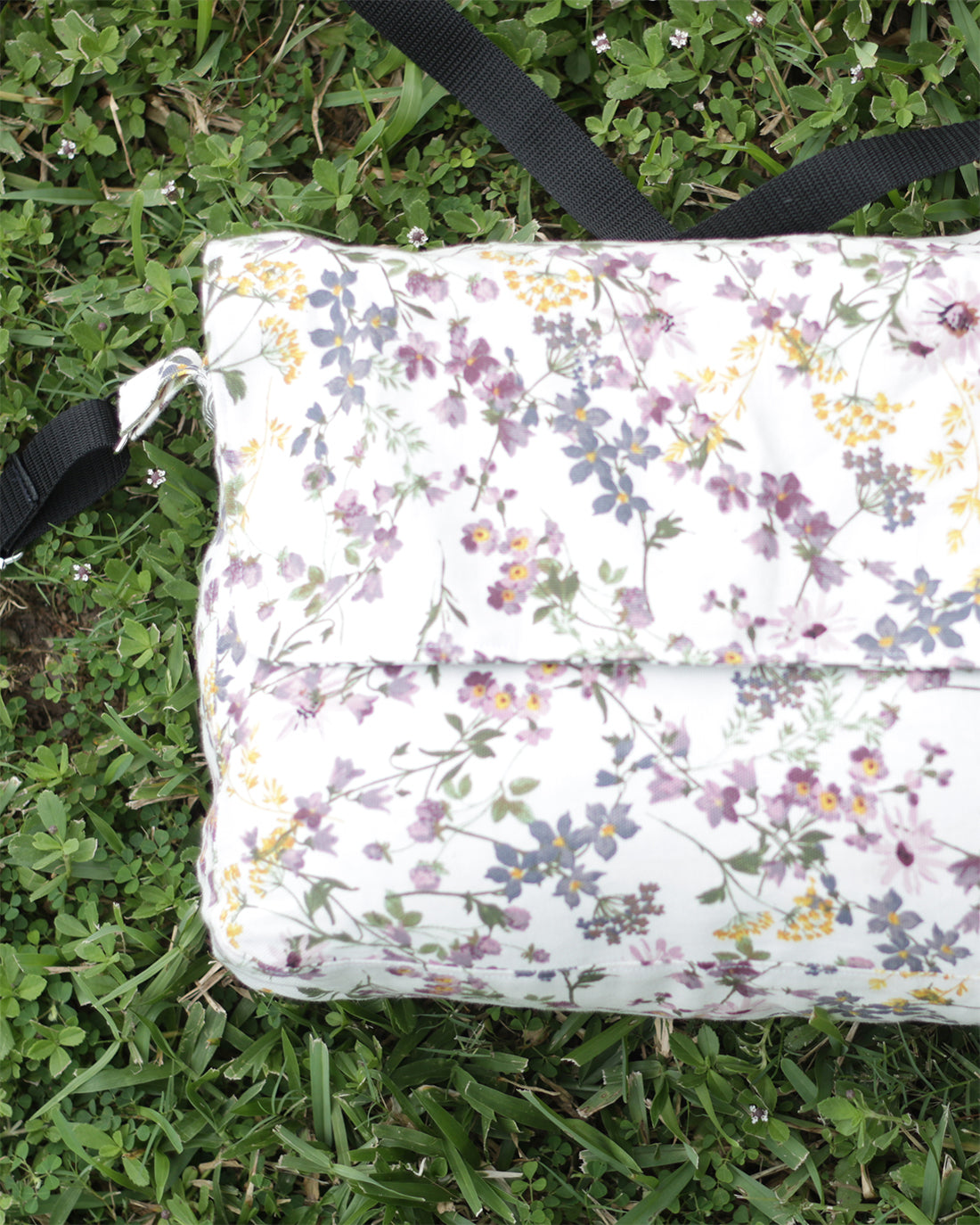 Sage Messenger Bag Sewing Pattern | Sunflower Seams Pattern Company | Digital PDF Sewing Pattern